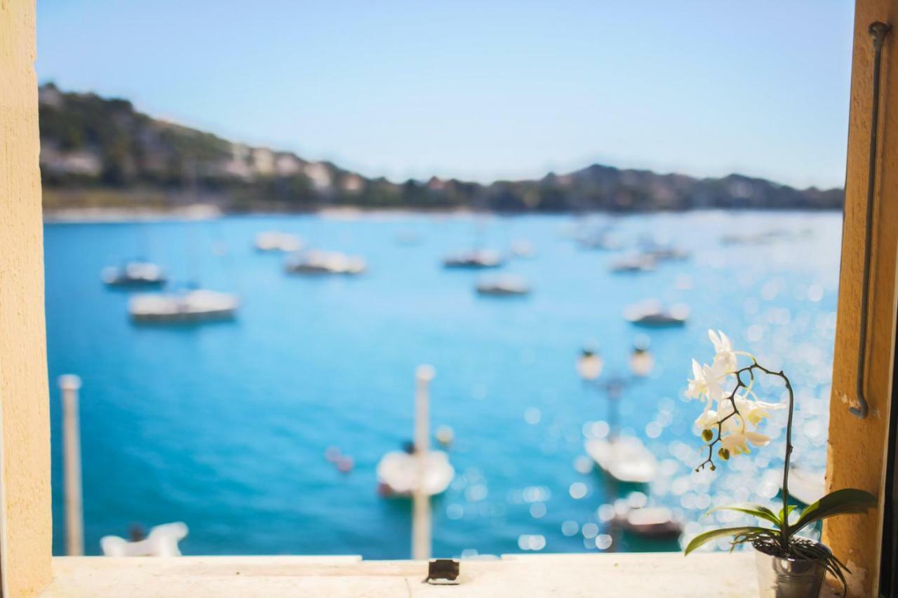 Quai Des Marinieres Ap2015 By Riviera Holiday Homes ヴィルフランシュ・シュル・メール エクステリア 写真